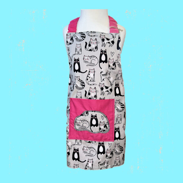 Childs Cooking/Craft Kitty Apron Age 4-6